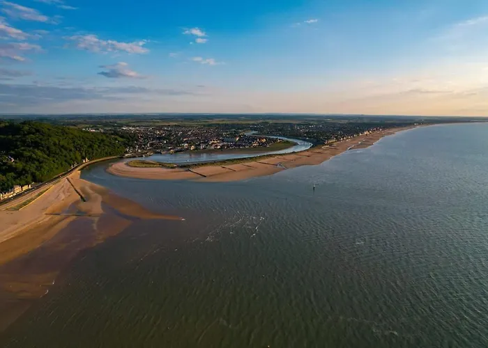 Les Embruns / F2 Hyper Centre Daire