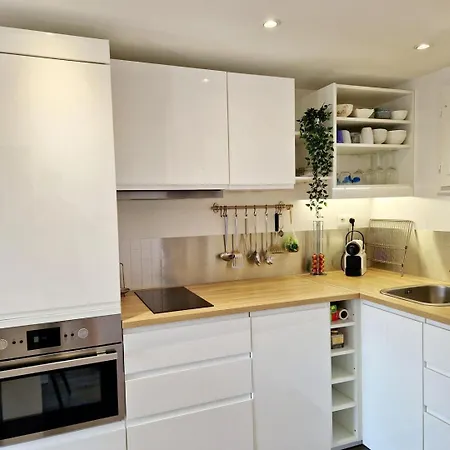 Les Embruns / F2 Hyper Centre *