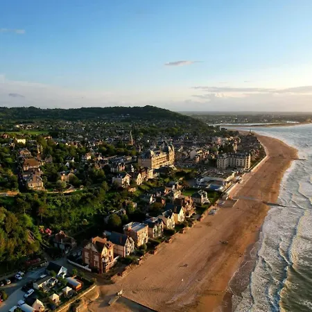 Les Embruns / F2 Hyper Centre Apartamento