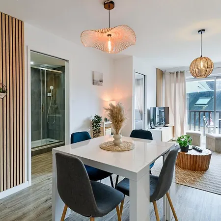 Les Embruns / F2 Hyper Centre Apartamento *