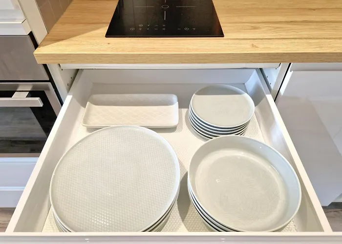 Les Embruns / F2 Hyper Centre *